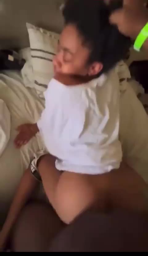 ssstwitter.com_1738954607032.mp4